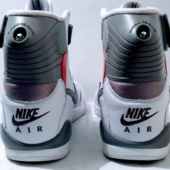 nike air pressure size 13